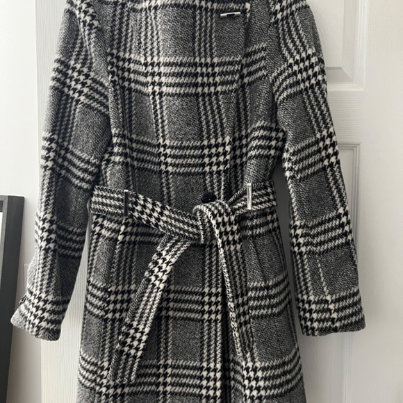 Calvin Klein Womens Asymmetrical Belted Wrap Coat - Picture 3 of 7